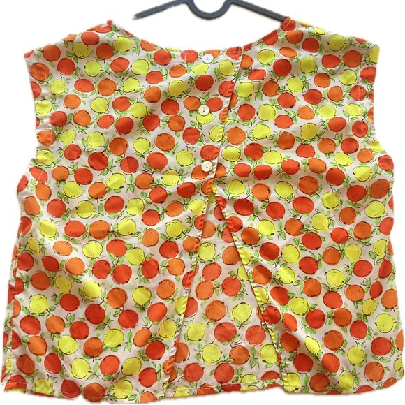 Patterned Chloe K. Crop Shirt - Picture 3 of 3